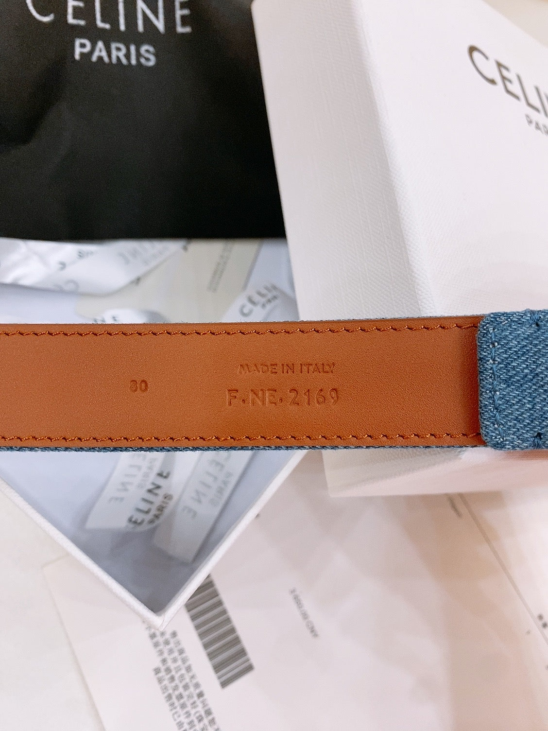 CELINE 25S BELT TRIOMPHE TAURILLON 25MM IN BROWN CALFSKIN AND DENIM 558357